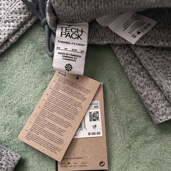 Women’s Nike Forward Therma-fit Adv Set - Picture 6 of 6